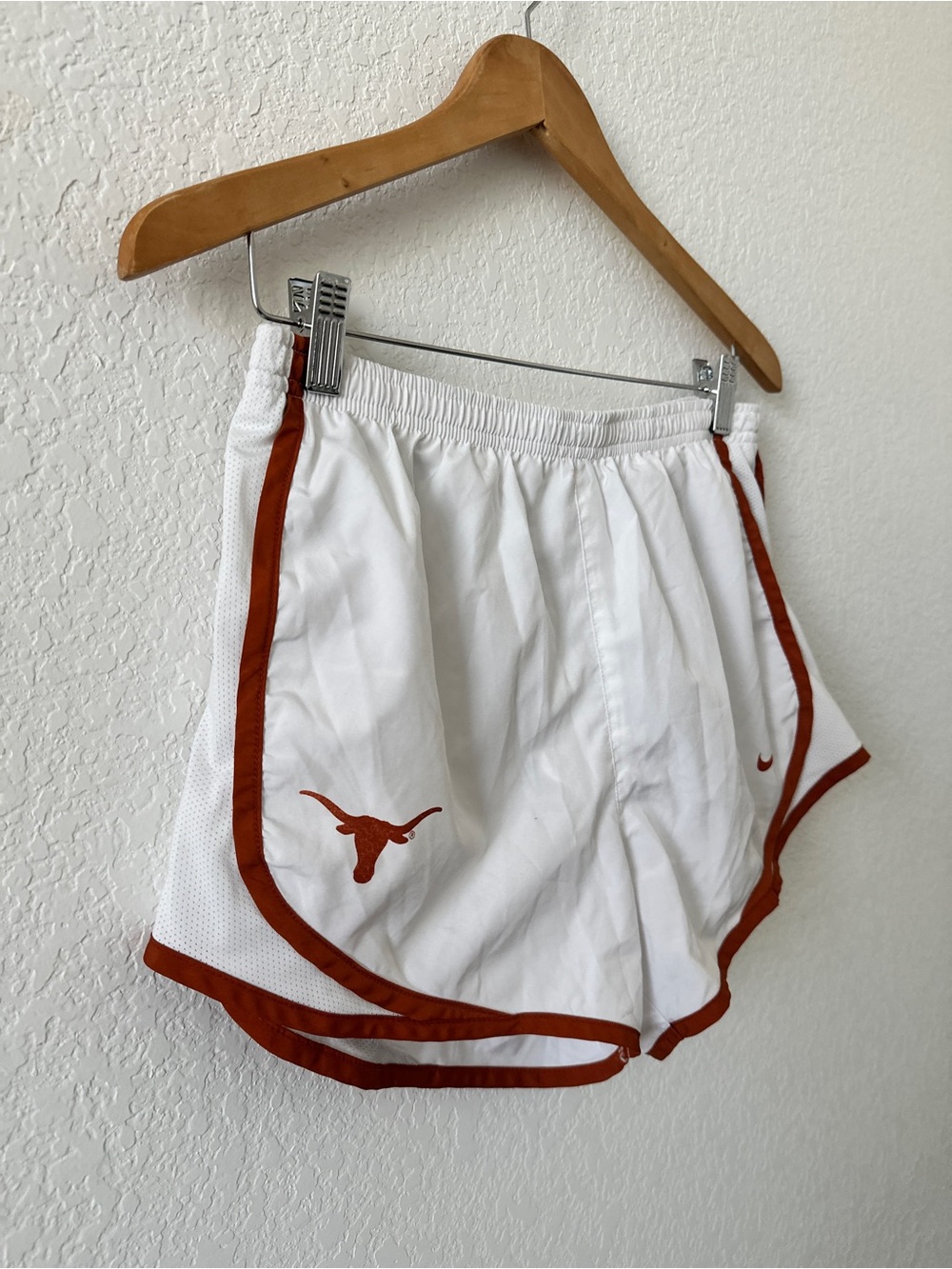 Nike Women’s Texas Longhorns Dri-fit Running Shorts Small White Orange Athletic - Picture 2 of 8